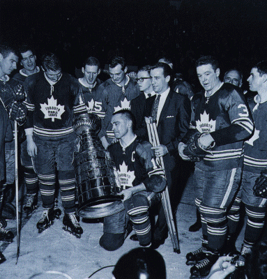 Armstrong holding Cup