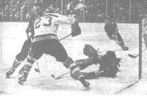 Action around Hawks' net